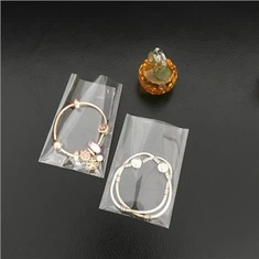 bagiau anrhegion soddgrwth clir